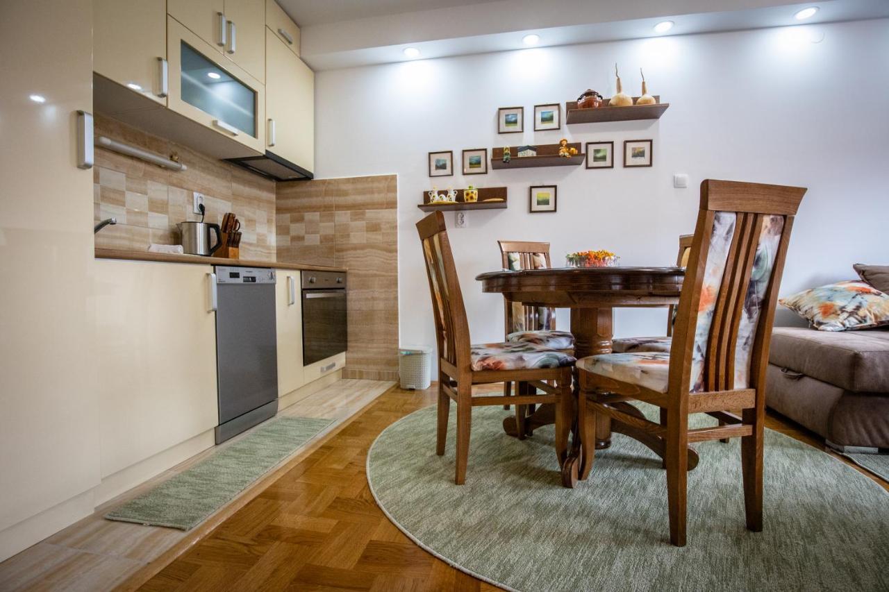 Crystal Apartment Subotica Ngoại thất bức ảnh