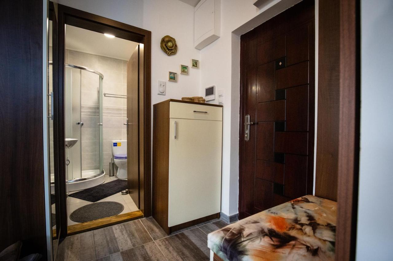 Crystal Apartment Subotica Ngoại thất bức ảnh