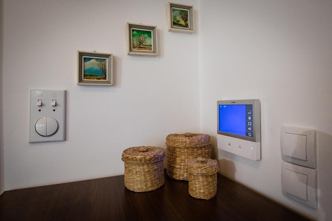 Crystal Apartment Subotica Ngoại thất bức ảnh