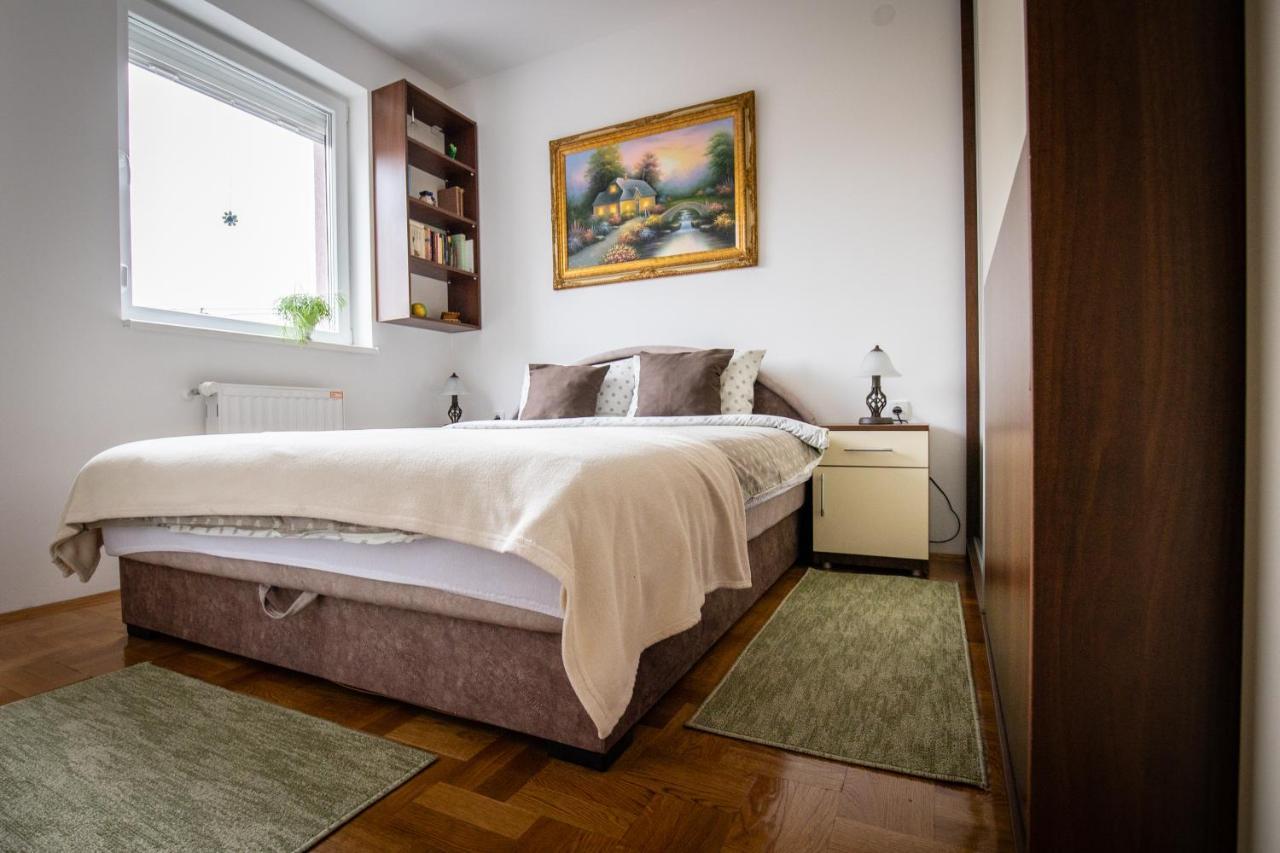 Crystal Apartment Subotica Ngoại thất bức ảnh